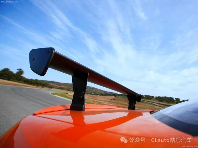 15年了最极致的E92M3GTS依旧是一台梦中情车(图5)