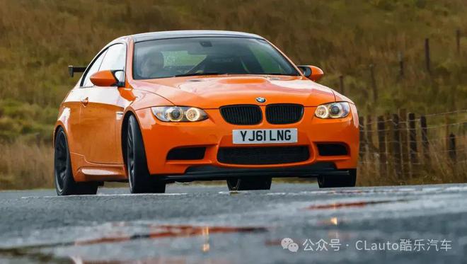 15年了最极致的E92M3GTS依旧是一台梦中情车(图9)