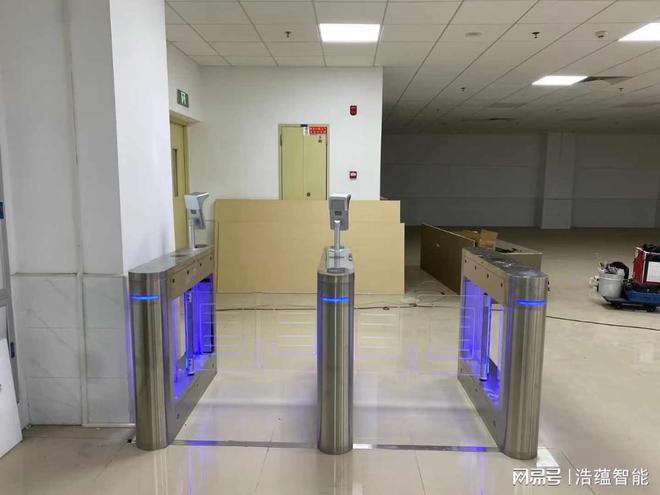 闸机高度门道中的关键参数