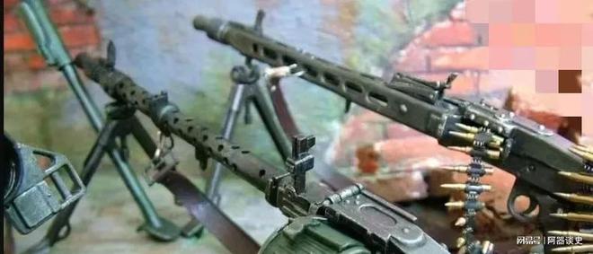 胜利武器都受苏军士兵欢迎？不尽然例如德普机枪就是例外！(图10)