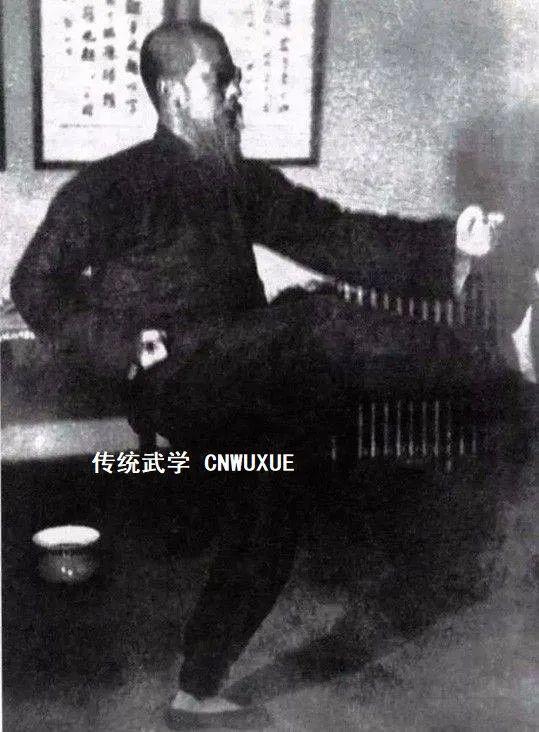 【武林】反复咀嚼品至味——武术名家关于动桩经典语录(图2)