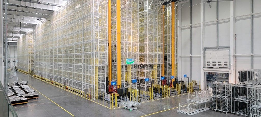 广汽本田首款量产新车P7下线新能源工厂正式落成(图4)